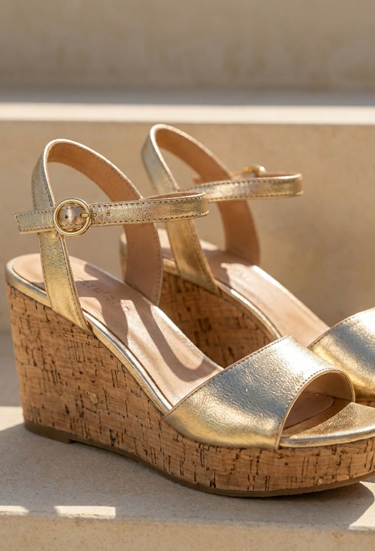 Gold Dust Gold Cork Wedges