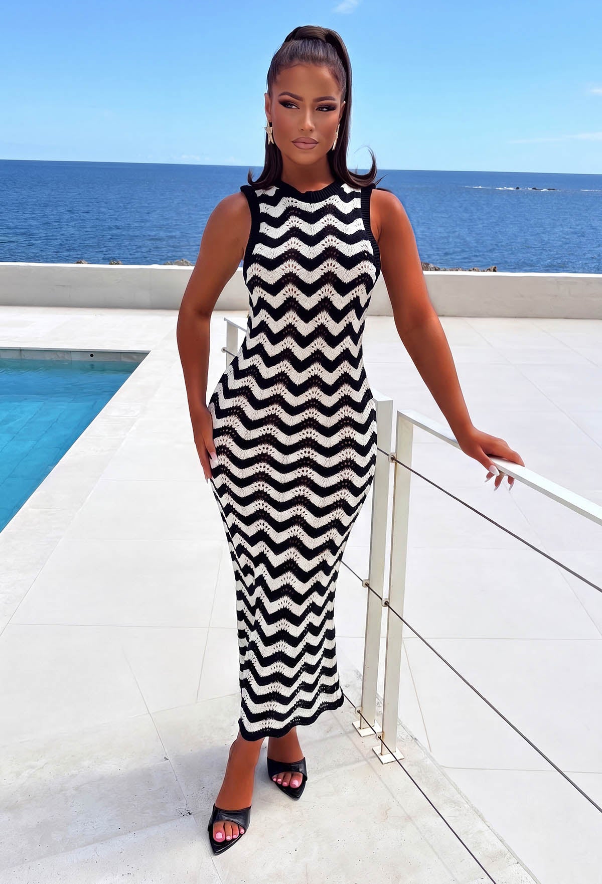 Met My Match Black Monochrome Knitted Zig-zag Dress