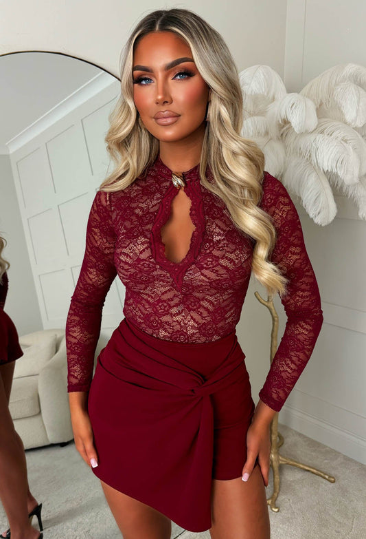 Twisted Fantasy Wine Knot Detail Skort
