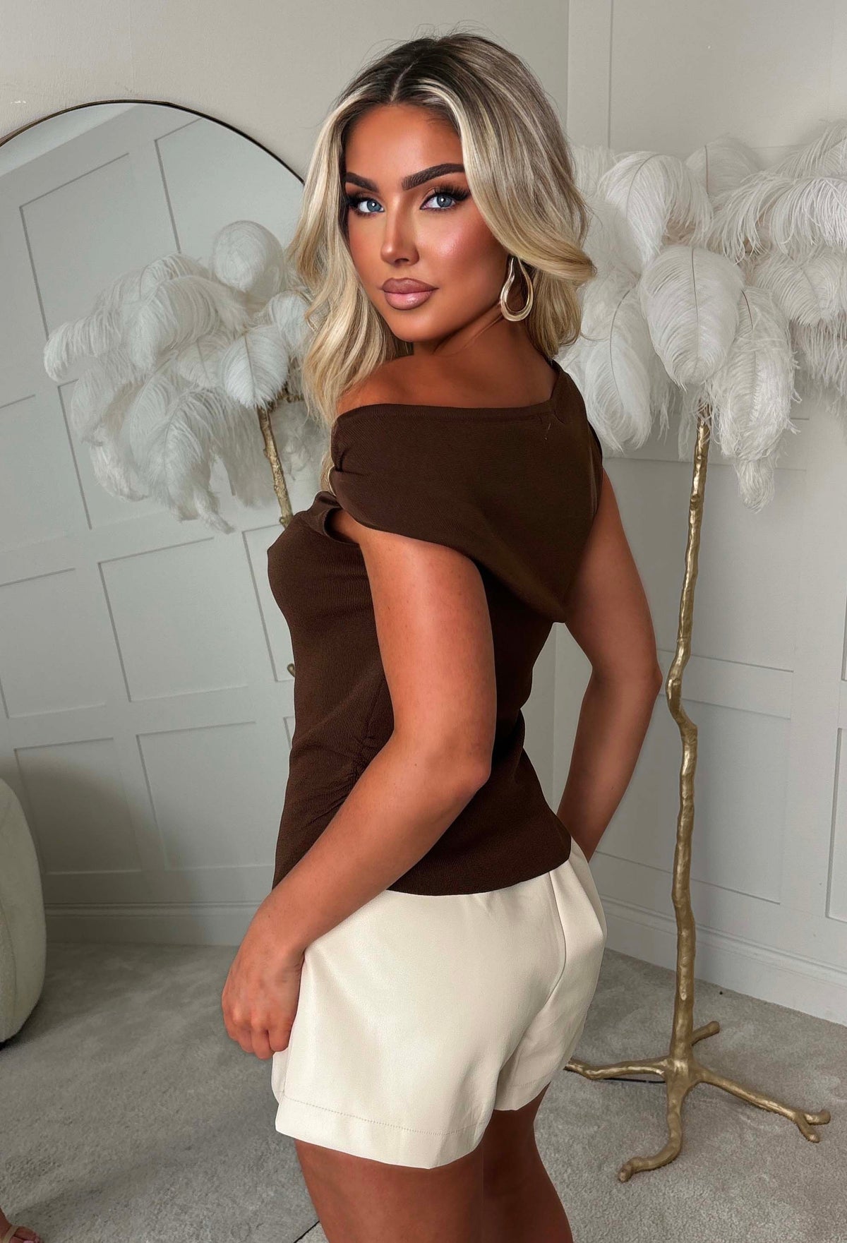Yazim Brown Off The Shoulder Gold To Detail Knitwear